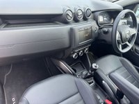 USED 2019 69 DACIA DUSTER 1.3 TCe Prestige SUV 5dr Petrol Manual 4WD Selectable Euro 6 (s/s) (150 ps) 4X4 -- FULL SERVICE HISTORY -- SAT NAV -- CAMERA -- CRUISE