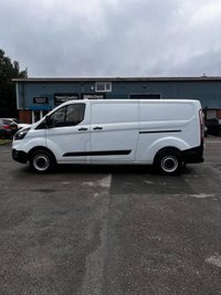 USED 2019 19 FORD TRANSIT CUSTOM 2.0 300 EcoBlue Panel Van 5dr Diesel Manual L2 H1 Euro 6 (105 ps) 2019 (19 Reg) Ford Transit Custom Long Wheel Base Leader 300 with FSH