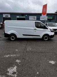 USED 2019 19 FORD TRANSIT CUSTOM 2.0 300 EcoBlue Panel Van 5dr Diesel Manual L2 H1 Euro 6 (105 ps) 2019 (19 Reg) Ford Transit Custom Long Wheel Base Leader 300 with FSH
