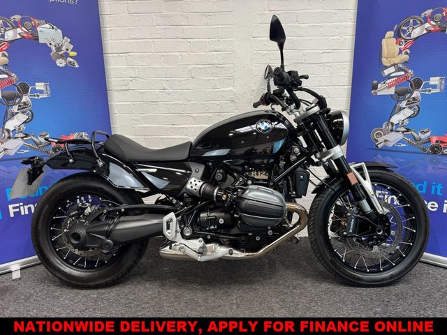 View our BMW R 12