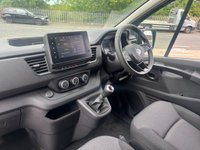 USED 2023 73 RENAULT TRAFIC 2.0 dCi Blue LL30 Advance L2 H1 Euro 6 (s/s) 5dr S/history,1 owner,Ply lined