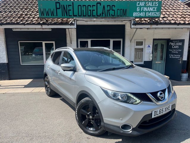 2015 NISSAN QASHQAI