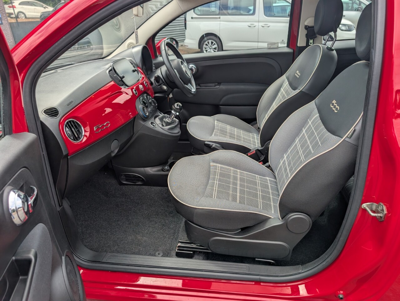 2019 FIAT 1.2 Lounge Hatchback 3dr Petrol Manual Euro 6 (s/s) (69 bhp) - vehicle photo 31 for sale on PureCar