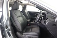 USED 2023 73 LEXUS ES 2.5 300h E-CVT Euro 6 (s/s) 4dr Sunroof, Reverse Camera,