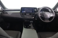 USED 2023 73 LEXUS ES 2.5 300h E-CVT Euro 6 (s/s) 4dr Sunroof, Reverse Camera,