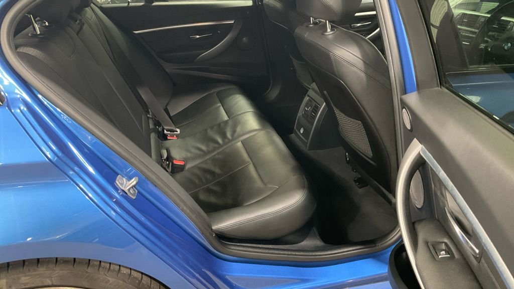 USED 2018 68 BMW 3 SERIES 2.0 320d M Sport Shadow Edition Saloon 4dr Diesel Auto Euro 6 (s/s) (190 ps) 2 KEYS / SERVICE HISTORY
