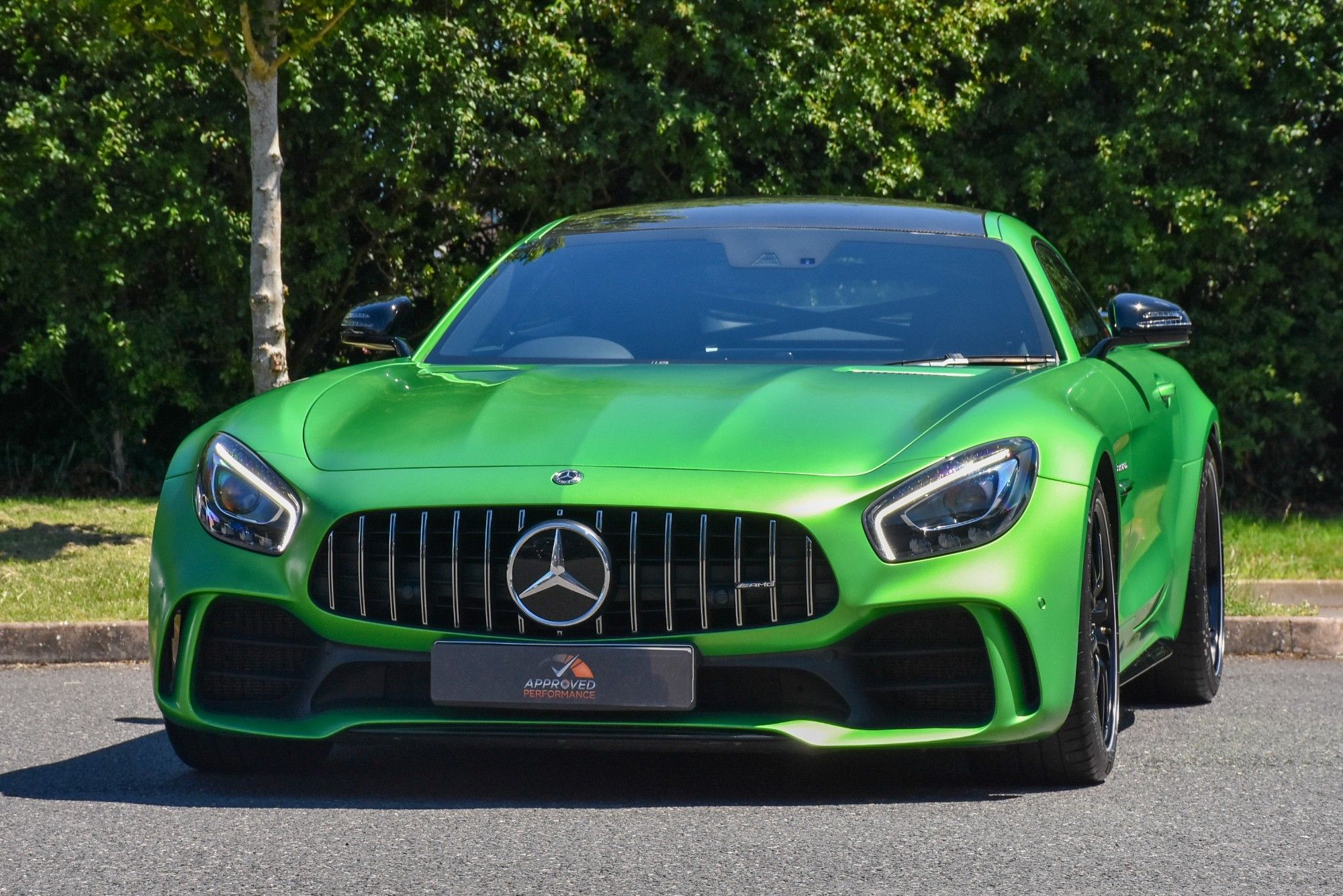 USED 2017 67 MERCEDES-BENZ AMG GT 4.0 V8 BiTurbo R Coupe 2dr Petrol SpdS DCT Euro 6 (s/s) (585 ps) 