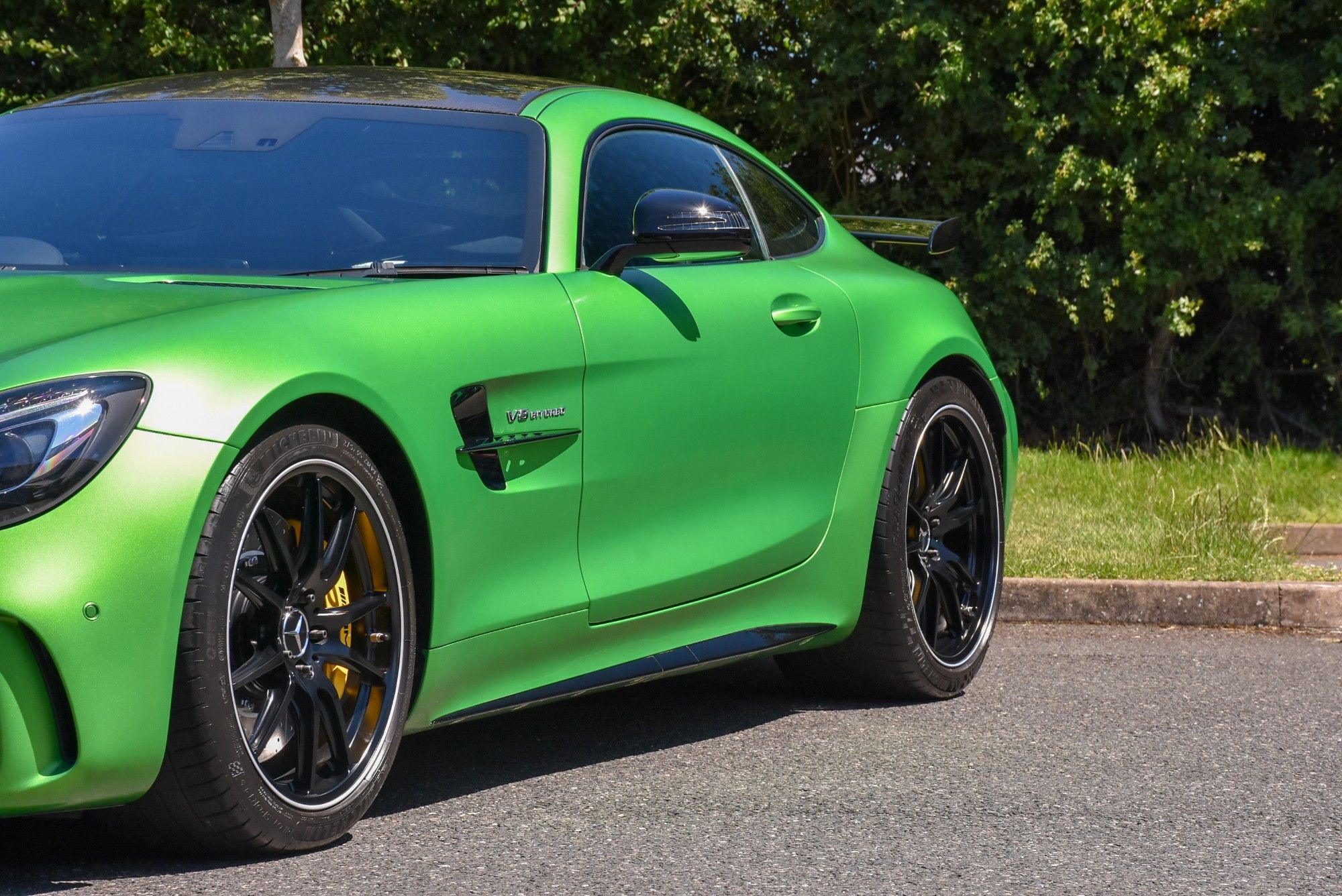 USED 2017 67 MERCEDES-BENZ AMG GT 4.0 V8 BiTurbo R Coupe 2dr Petrol SpdS DCT Euro 6 (s/s) (585 ps) 