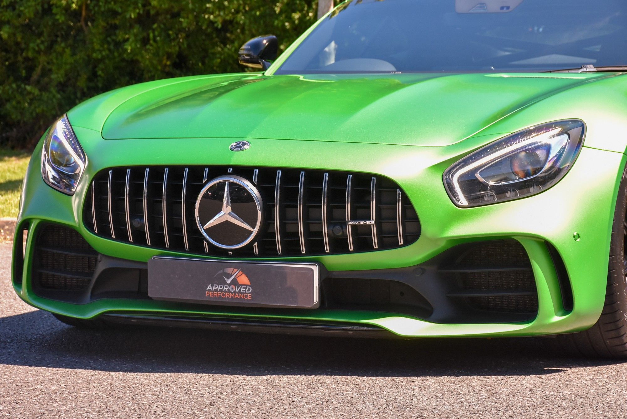 USED 2017 67 MERCEDES-BENZ AMG GT 4.0 V8 BiTurbo R Coupe 2dr Petrol SpdS DCT Euro 6 (s/s) (585 ps) 