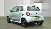 USED 2021 21 SMART FORFOUR 17.6kWh Premium Hatchback 5dr Electric Auto (22kW Charger) (82 ps)+2 KEYS+1 OWNER FROM NEW+ALLOYS+2 CABLES+PANORAMIC SUNROOF+PRIVACY+PARK CONTROL WITH CAMERA+HEATED SEATS+MEDIA+BLUETOOTH+APPS+DIGITAL DASH+CLIMATE+CRUISE 2 KEYS+1 OWNER FROM NEW+ALLOYS+2 CABLES+PANORAMIC SUNROOF+PRIVACY+PARK CONTROL WITH CAMERA+HEATED SEATS+MEDIA+BLUETOOTH+APPS+DIGITAL DASH+CLIMATE+CRUISE+HPI CLEAR