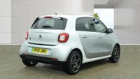 USED 2021 21 SMART FORFOUR 17.6kWh Premium Hatchback 5dr Electric Auto (22kW Charger) (82 ps)+2 KEYS+1 OWNER FROM NEW+ALLOYS+2 CABLES+PANORAMIC SUNROOF+PRIVACY+PARK CONTROL WITH CAMERA+HEATED SEATS+MEDIA+BLUETOOTH+APPS+DIGITAL DASH+CLIMATE+CRUISE 2 KEYS+1 OWNER FROM NEW+ALLOYS+2 CABLES+PANORAMIC SUNROOF+PRIVACY+PARK CONTROL WITH CAMERA+HEATED SEATS+MEDIA+BLUETOOTH+APPS+DIGITAL DASH+CLIMATE+CRUISE+HPI CLEAR