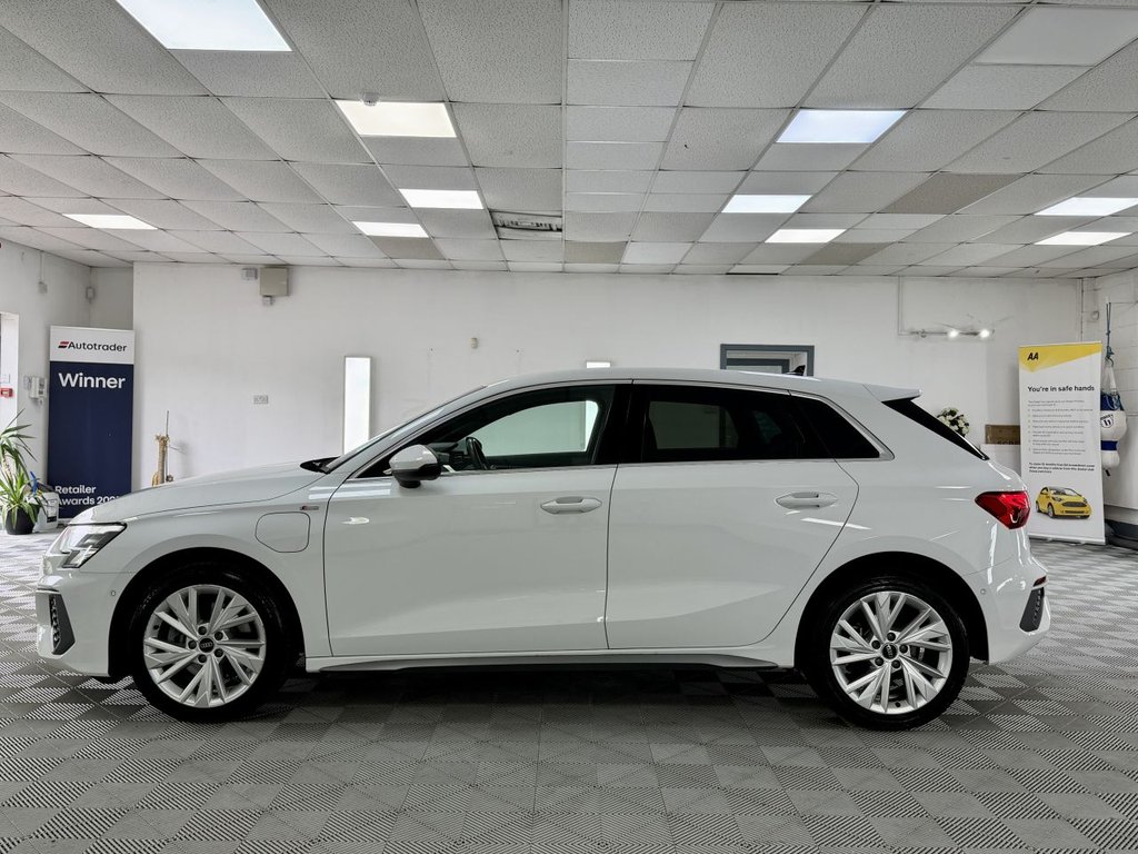 USED 2024 24 AUDI A3 1.4 TFSIe 40 S line Sportback 5dr Petrol Plug-in Hybrid S Tronic Euro 6 (s/s) 13kWh (204 ps) 