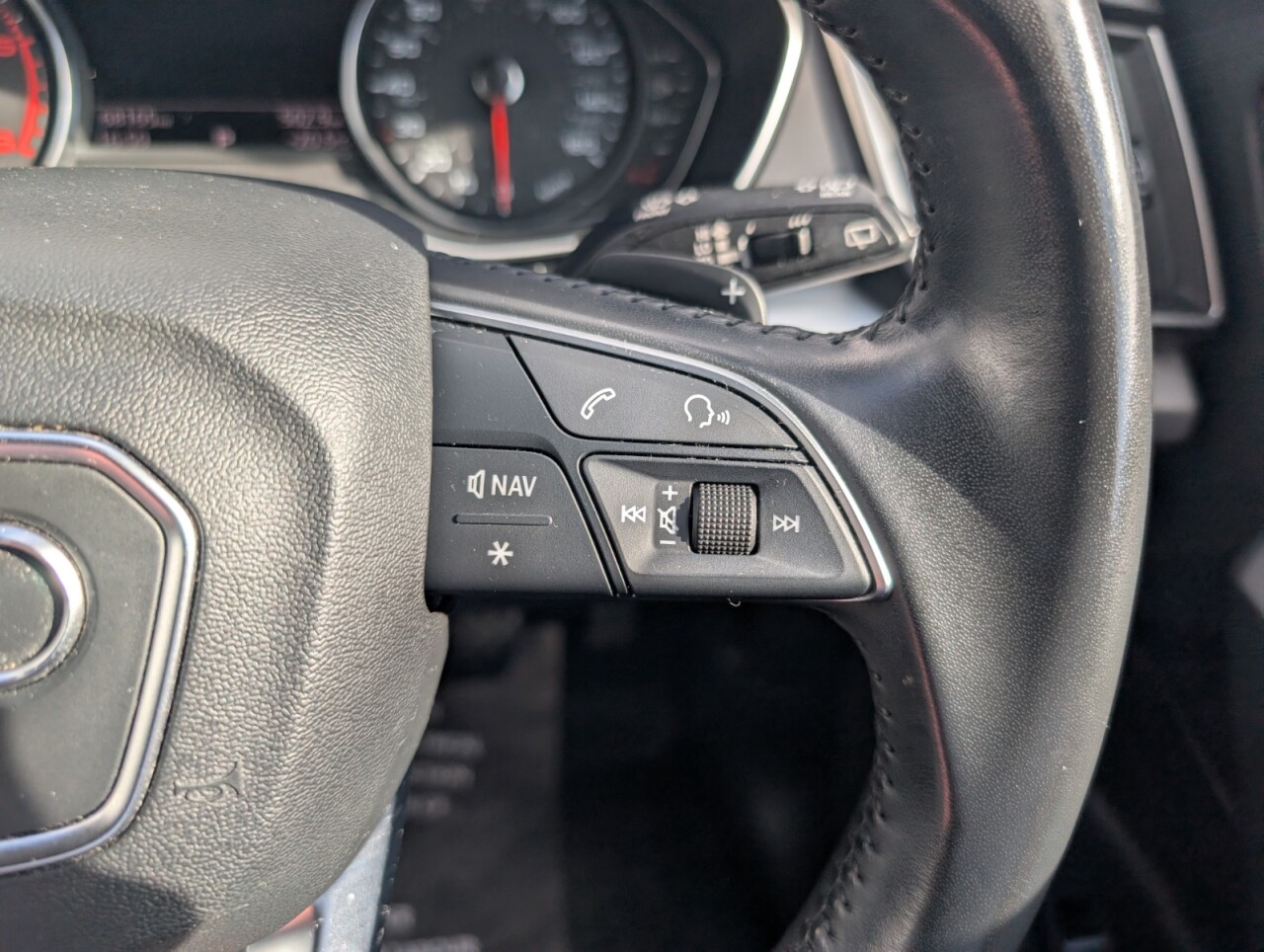 2018 AUDI Q5 Sport - vehicle photo 18 for sale on PureCar
