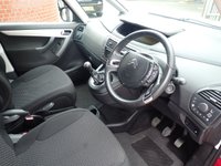 USED 2010 10 CITROEN C4 PICASSO 1.6 HDi VTR+ MPV 5dr Diesel Manual Euro 4 (110 ps) 
