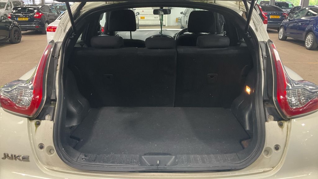 USED 2015 65 NISSAN JUKE 1.6 Acenta Premium SUV 5dr Petrol XTRON Euro 6 (117 ps) SERVICE HISTORY + LONG MOT