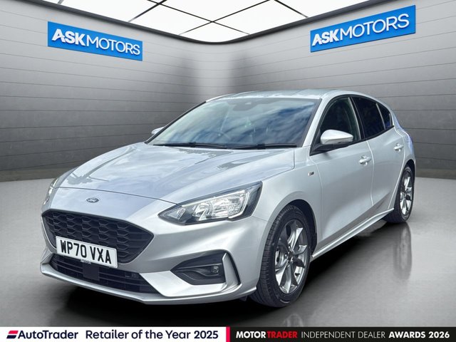 View our Ford Focus range
