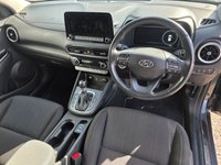USED 2021 21 HYUNDAI KONA 1.6 h-GDi Premium SUV 5dr Petrol Hybrid DCT Euro 6 (s/s) (141 ps) LED DAY TIME RUNNING LIGHTS