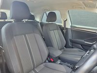 USED 2018 18 VOLKSWAGEN T-ROC 1.0 TSI SE SUV 5dr Petrol Manual Euro 6 (s/s) (115 ps) LED DAY TIME RUNNING LIGHTS