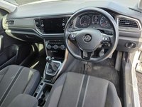 USED 2018 18 VOLKSWAGEN T-ROC 1.0 TSI SE SUV 5dr Petrol Manual Euro 6 (s/s) (115 ps) LED DAY TIME RUNNING LIGHTS