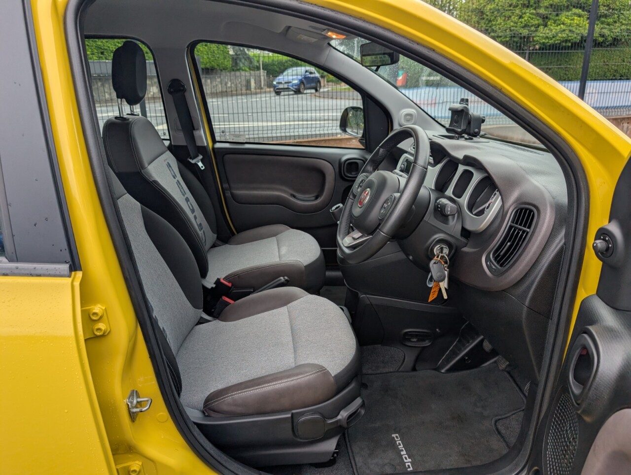 2020 FIAT PANDA 1.2 City Cross Hatchback 5dr Petrol Manual Euro 6 (s/s) (69 bhp) - vehicle photo 27 for sale on PureCar