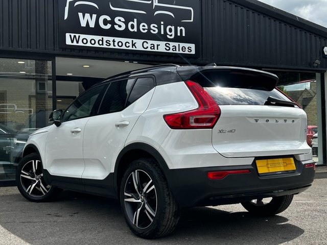 View our VOLVO XC40
