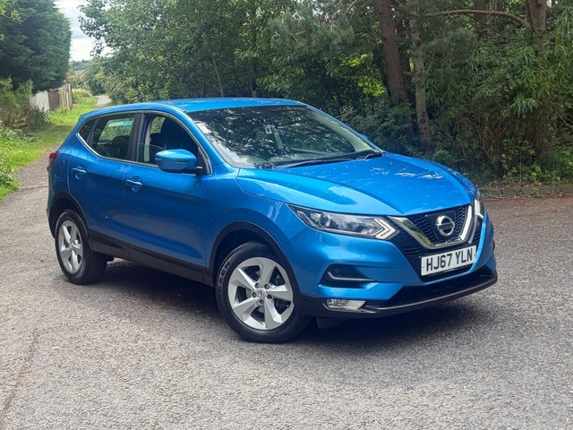 View our NISSAN QASHQAI