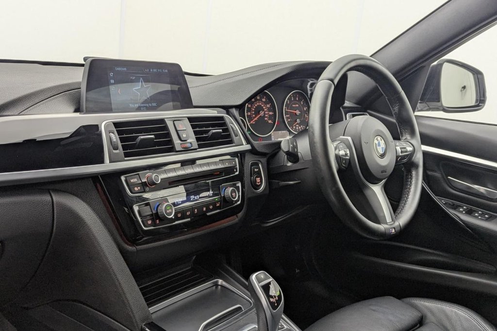 USED 2018 18 BMW 3 SERIES 2.0 320i M Sport Touring 5dr Petrol Auto Euro 6 (s/s) (184 ps) Sat Nav, Full Leather, Sensors