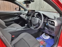 USED 2022 22 TOYOTA C-HR 1.8 VVT-h GPF Icon SUV 5dr Petrol Hybrid CVT Euro 6 (s/s) (122 ps) 