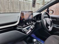 USED 2022 22 TOYOTA C-HR 1.8 VVT-h GPF Icon SUV 5dr Petrol Hybrid CVT Euro 6 (s/s) (122 ps) 