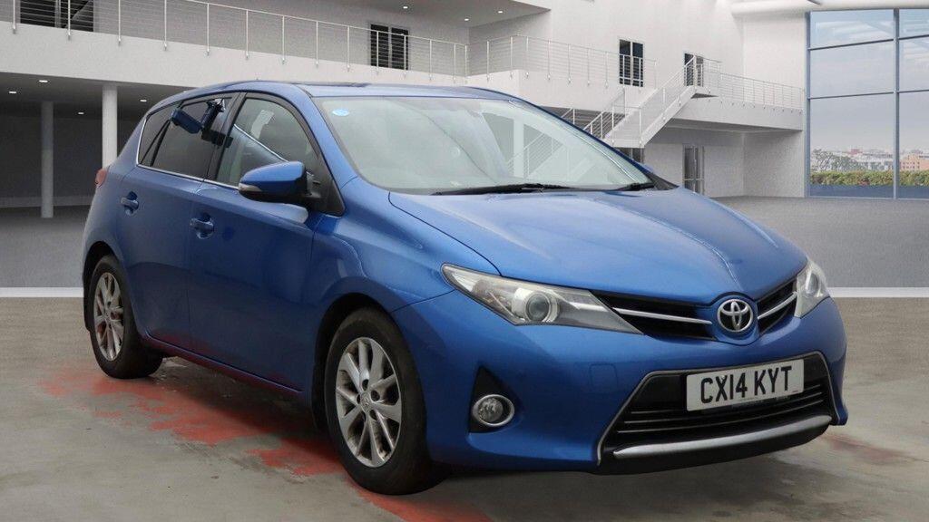 2014 14 TOYOTA AURIS