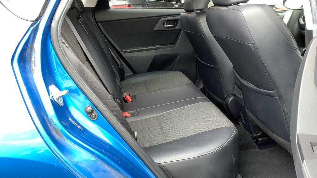 2014 14 TOYOTA AURIS