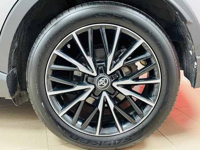 View our TOYOTA C-HR