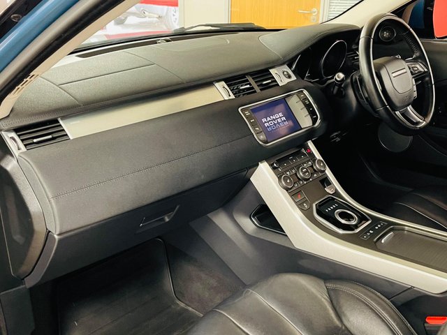 View our LAND ROVER RANGE ROVER EVOQUE
