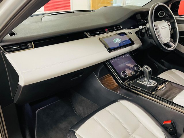 View our LAND ROVER RANGE ROVER EVOQUE