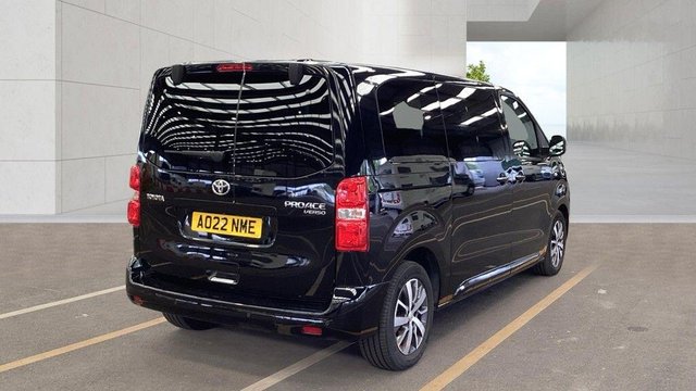 View our TOYOTA PROACE VERSO