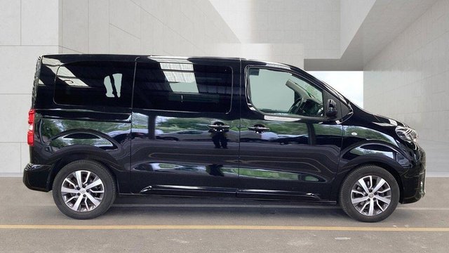 View our TOYOTA PROACE VERSO