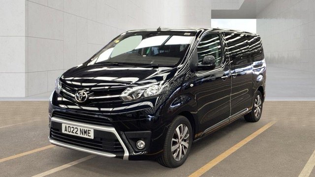 View our TOYOTA PROACE VERSO