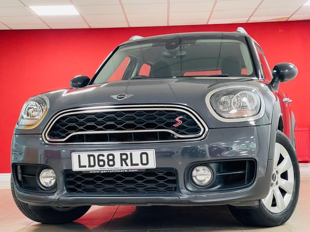View our MINI COUNTRYMAN