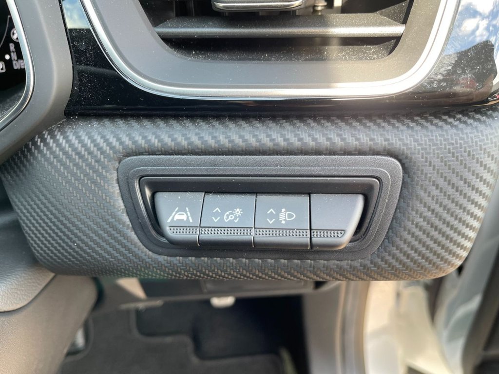 USED 2024 24 RENAULT CAPTUR 1.6 E-TECH E-Tech engineered SUV 5dr Petrol Hybrid Auto Euro 6 (s/s) (145 ps) 