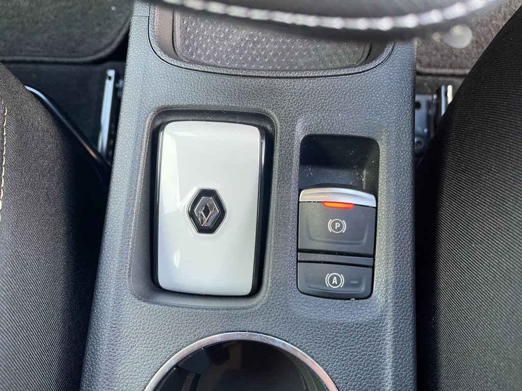 USED 2024 24 RENAULT CAPTUR 1.6 E-TECH E-Tech engineered SUV 5dr Petrol Hybrid Auto Euro 6 (s/s) (145 ps) 