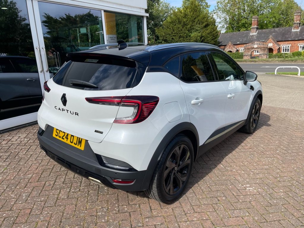 USED 2024 24 RENAULT CAPTUR 1.6 E-TECH E-Tech engineered SUV 5dr Petrol Hybrid Auto Euro 6 (s/s) (145 ps) 