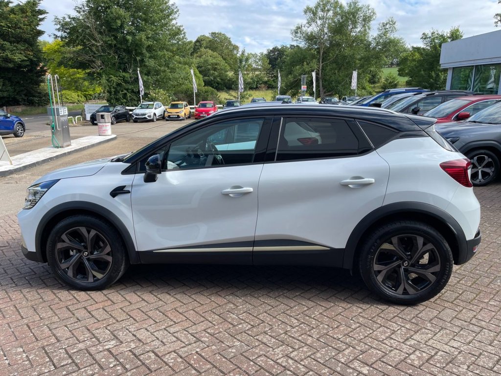 USED 2024 24 RENAULT CAPTUR 1.6 E-TECH E-Tech engineered SUV 5dr Petrol Hybrid Auto Euro 6 (s/s) (145 ps) 