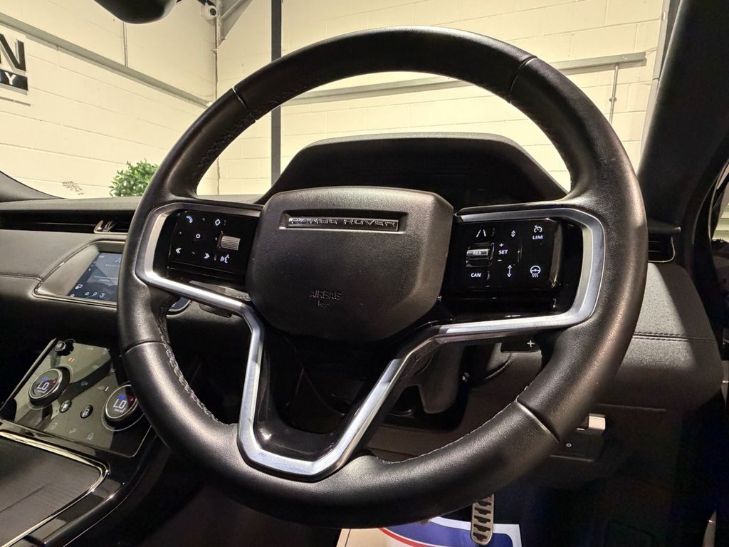 USED 2022 22 LAND ROVER RANGE ROVER EVOQUE 2.0 D200 MHEV R-Dynamic SE SUV 5dr Diesel Auto 4WD Euro 6 (s/s) (204 ps) 