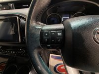 USED 2016 66 TOYOTA HILUX 2.4 D-4D Invincible X Pickup Double Cab 4dr Diesel Auto 4WD Euro 6 (TSS) (150 ps) 