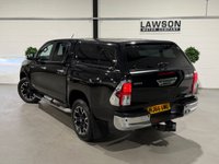USED 2016 66 TOYOTA HILUX 2.4 D-4D Invincible X Pickup Double Cab 4dr Diesel Auto 4WD Euro 6 (TSS) (150 ps) 