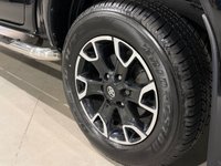 USED 2016 66 TOYOTA HILUX 2.4 D-4D Invincible X Pickup Double Cab 4dr Diesel Auto 4WD Euro 6 (TSS) (150 ps) 