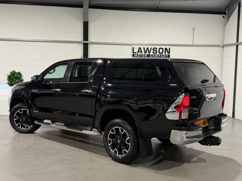 USED 2016 66 TOYOTA HILUX 2.4 D-4D Invincible X Pickup Double Cab 4dr Diesel Auto 4WD Euro 6 (TSS) (150 ps) 
