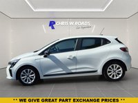 USED 2024 74 RENAULT CLIO 1.0 TCe evolution 5dr  ** Low Miles ** Sat Nav ** 1 Private Owner **