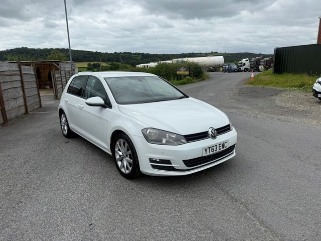 View our VOLKSWAGEN GOLF
