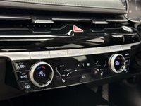 USED 2022 22 GENESIS G80 2.2D Premium Saloon 4dr Diesel Auto Euro 6 (s/s) (210 ps) 